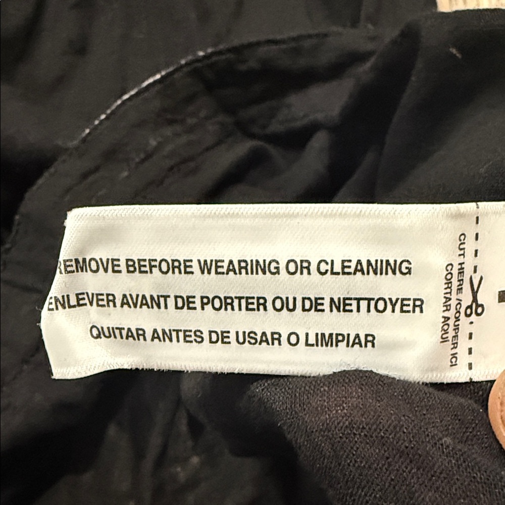 Relativity Black Tunic With White Embroidery - image 4